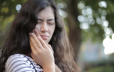 Travelsecure - Zahnschmerzen im Urlaub