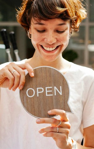 Grafik: Perplexity AI für zuverlässige Quellen und Echtzeit-Daten